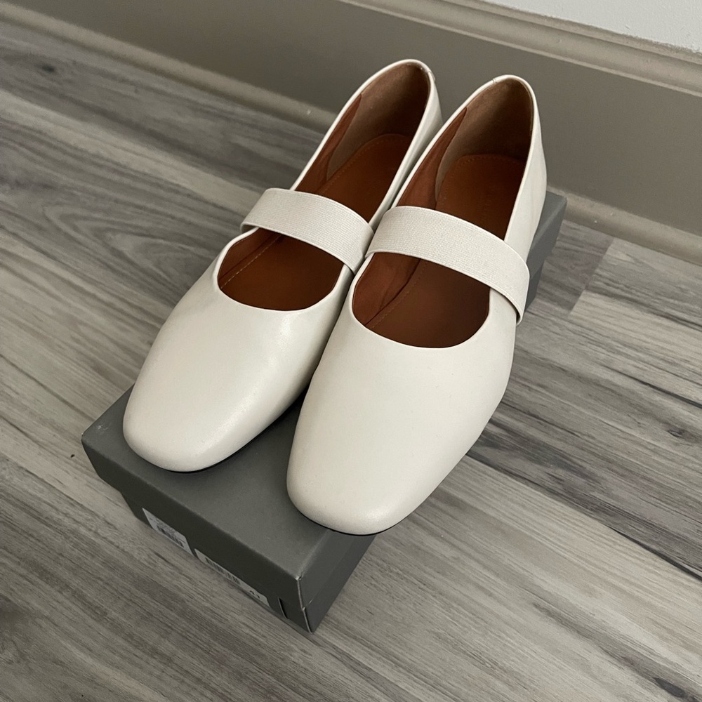 White Vagabond Mary Jane Ballet Flats - 41